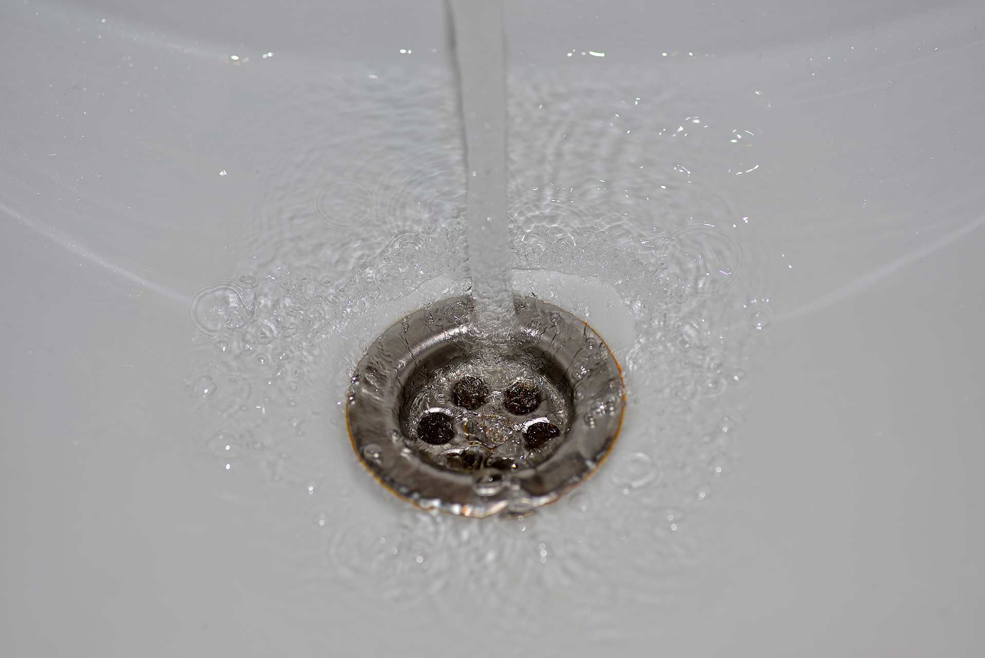 A2B Drains provides services to unblock blocked sinks and drains for properties in Goole.